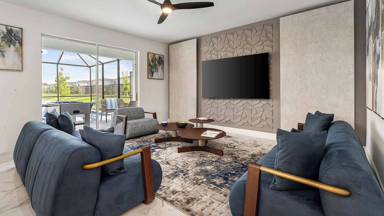 Photo of Livingroom in Florida Center