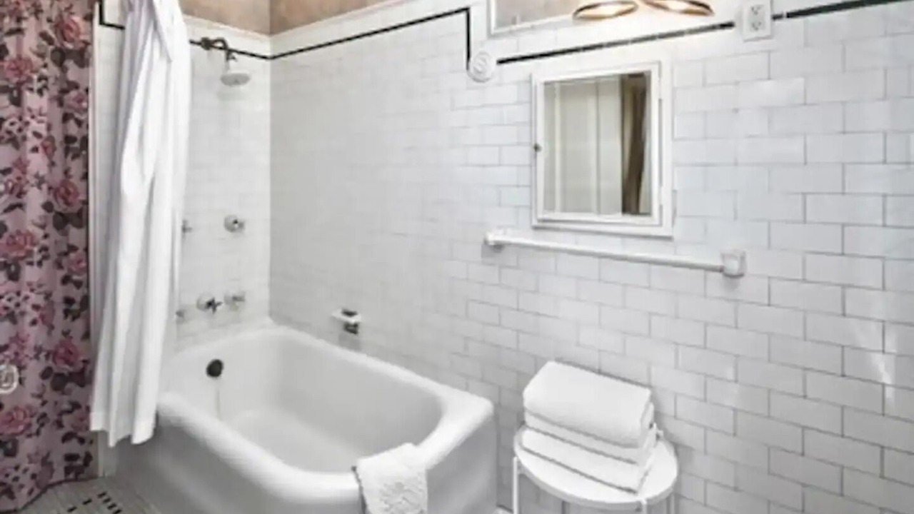 Photo of Bathroom in Owen Sound