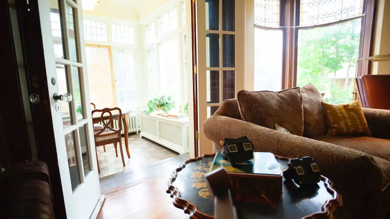 Photo of Livingroom in Owen Sound