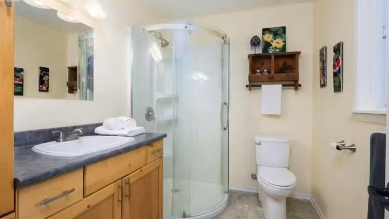 Photo of Bathroom in Sauble Beach