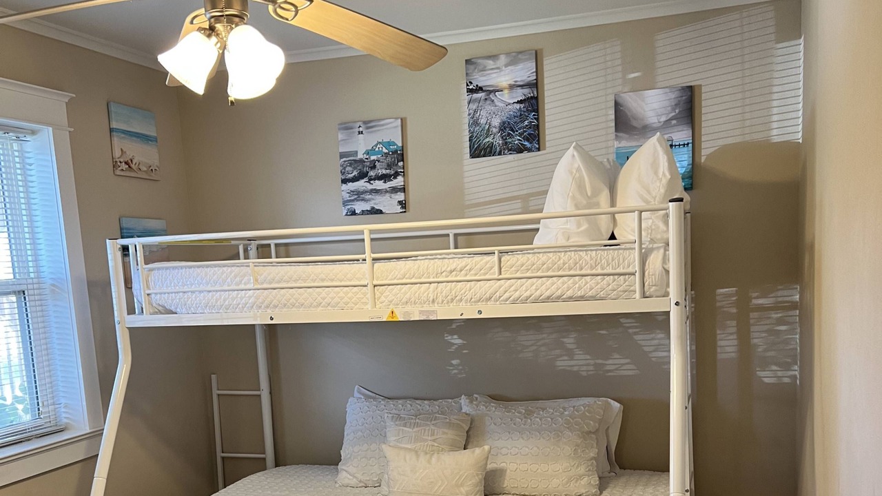 Photo of Bedroom in Fort Walton Beach