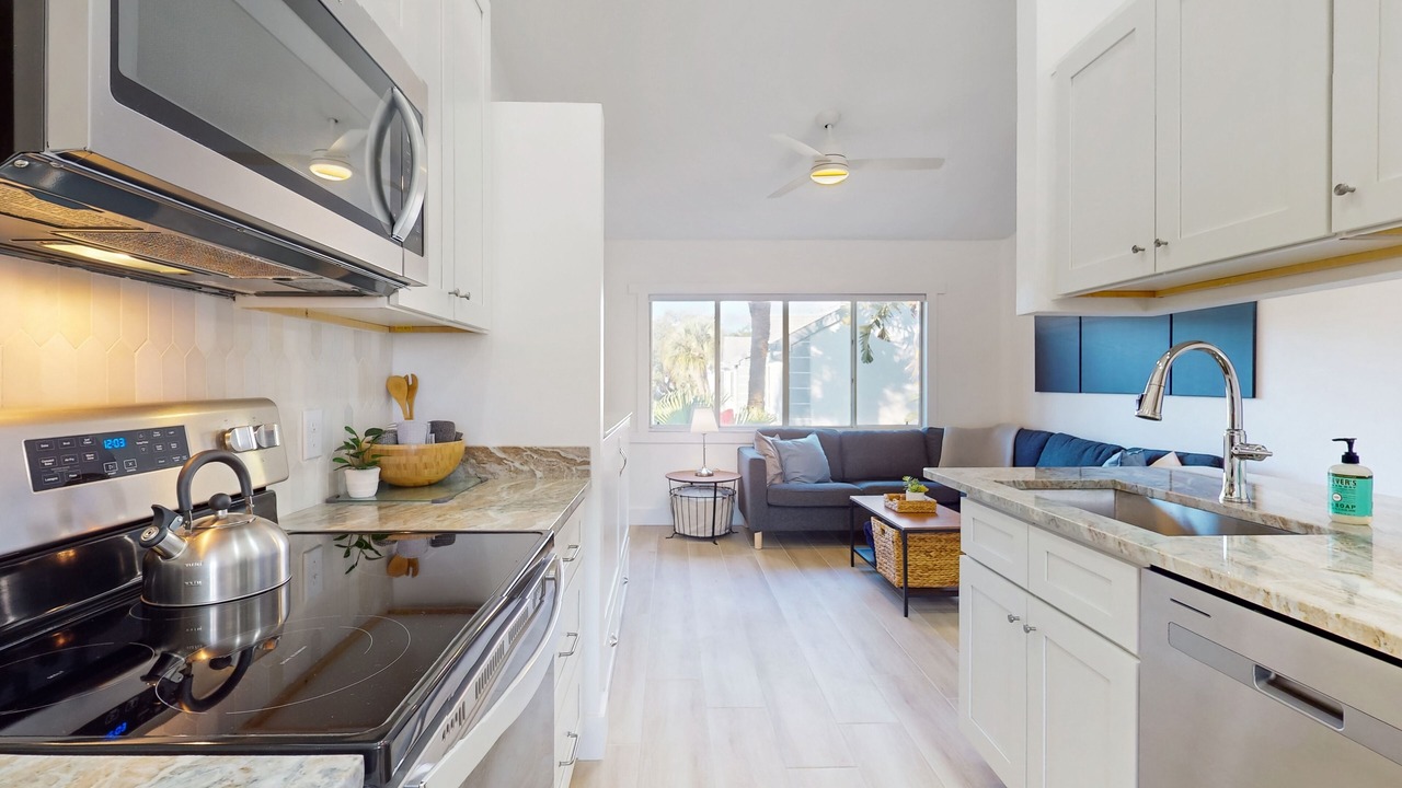 Photo of Kitchen in Villages of Seaport