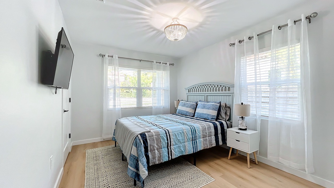 Photo of Bedroom in Laurel Park