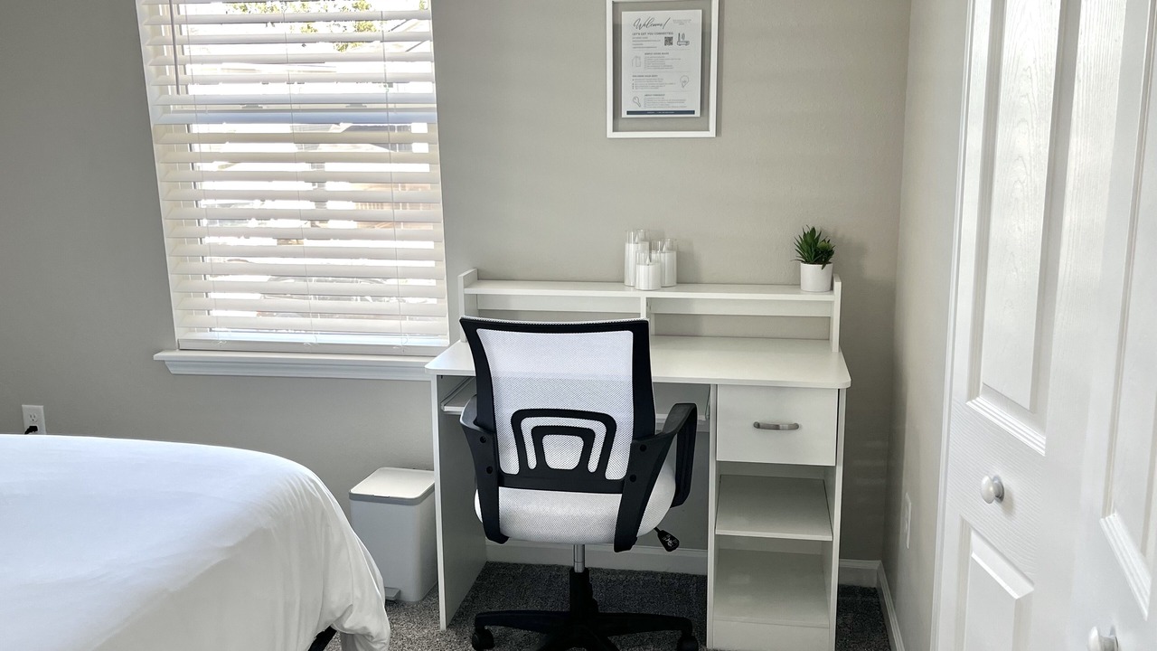 Photo of Bedroom in Hyde Park