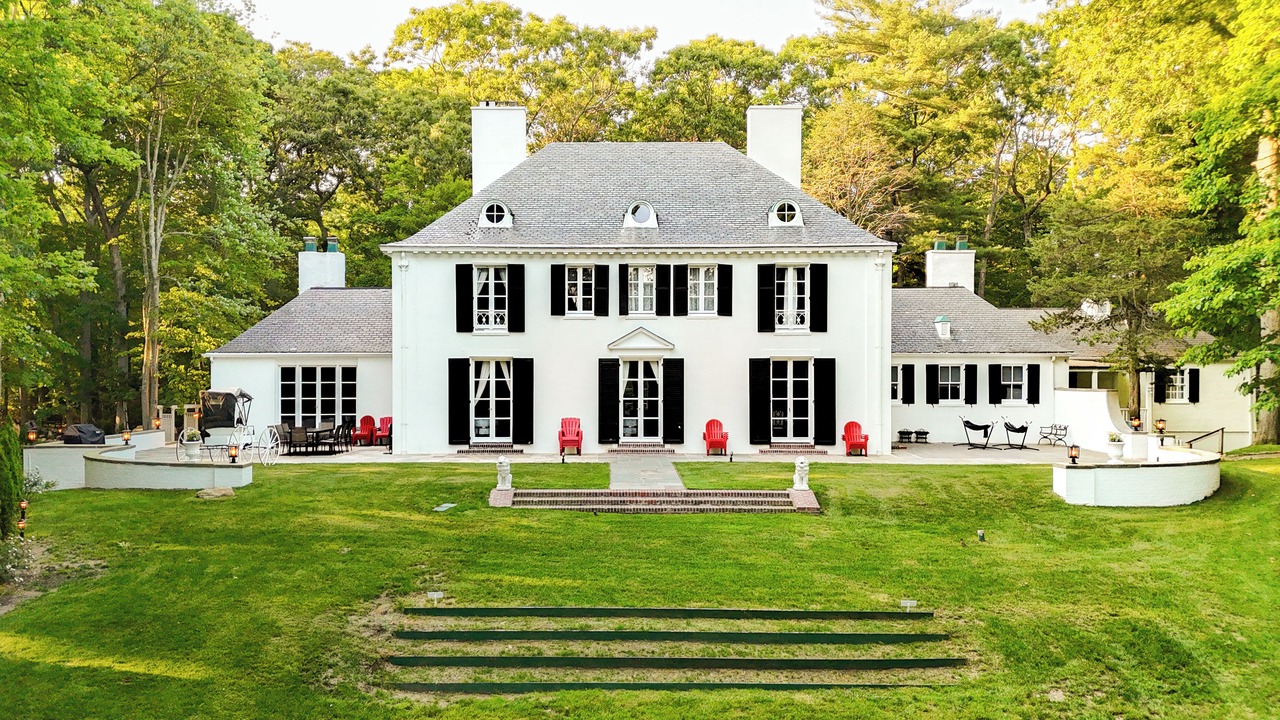 Photo of Outdoor in Cold Spring Harbor