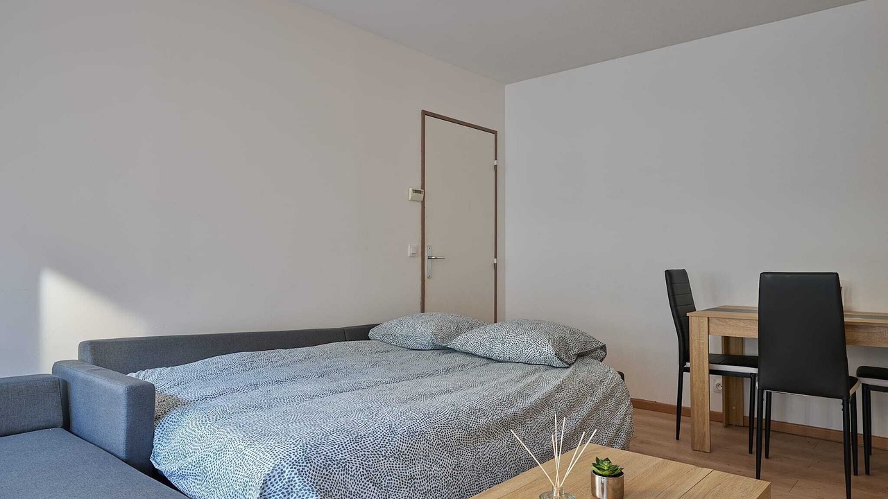Photo of Bedroom in 19th Arrondissement