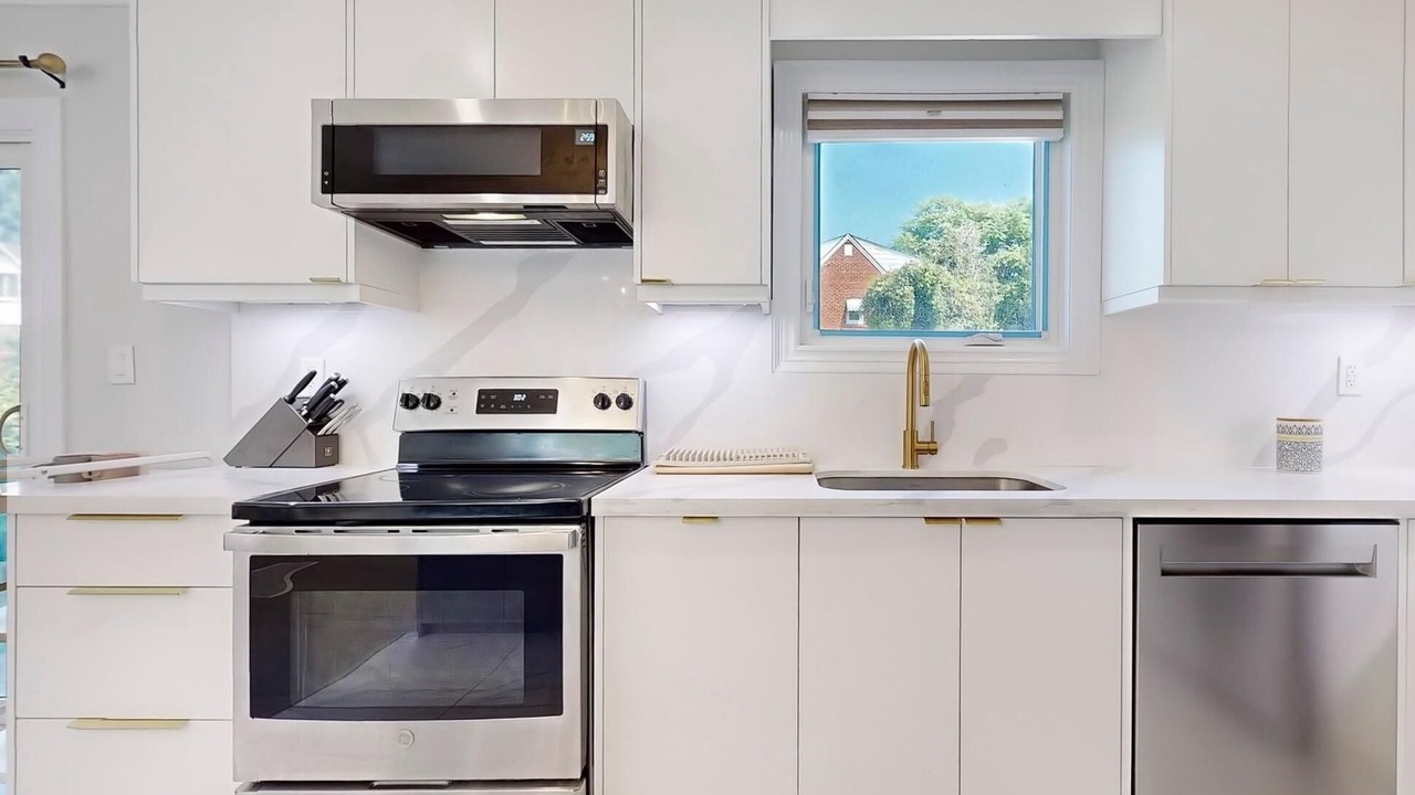 Photo of Kitchen in Clairlea