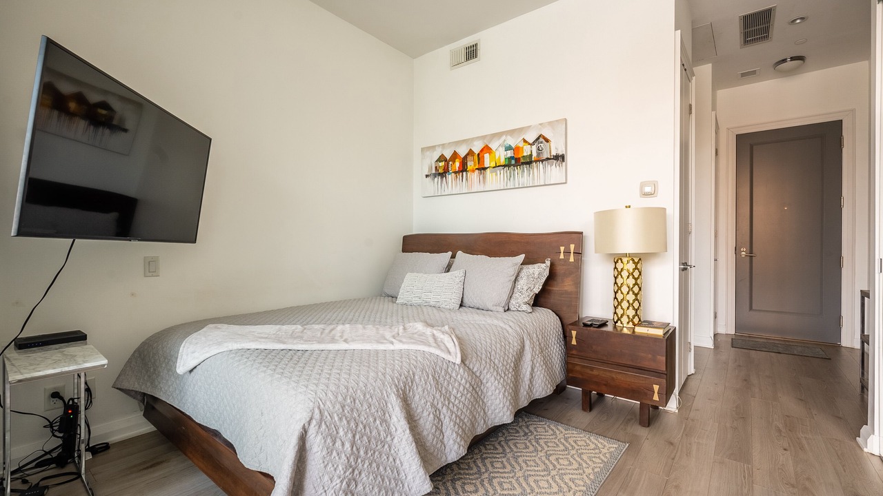 Photo of Bedroom in Bloor-Yorkville