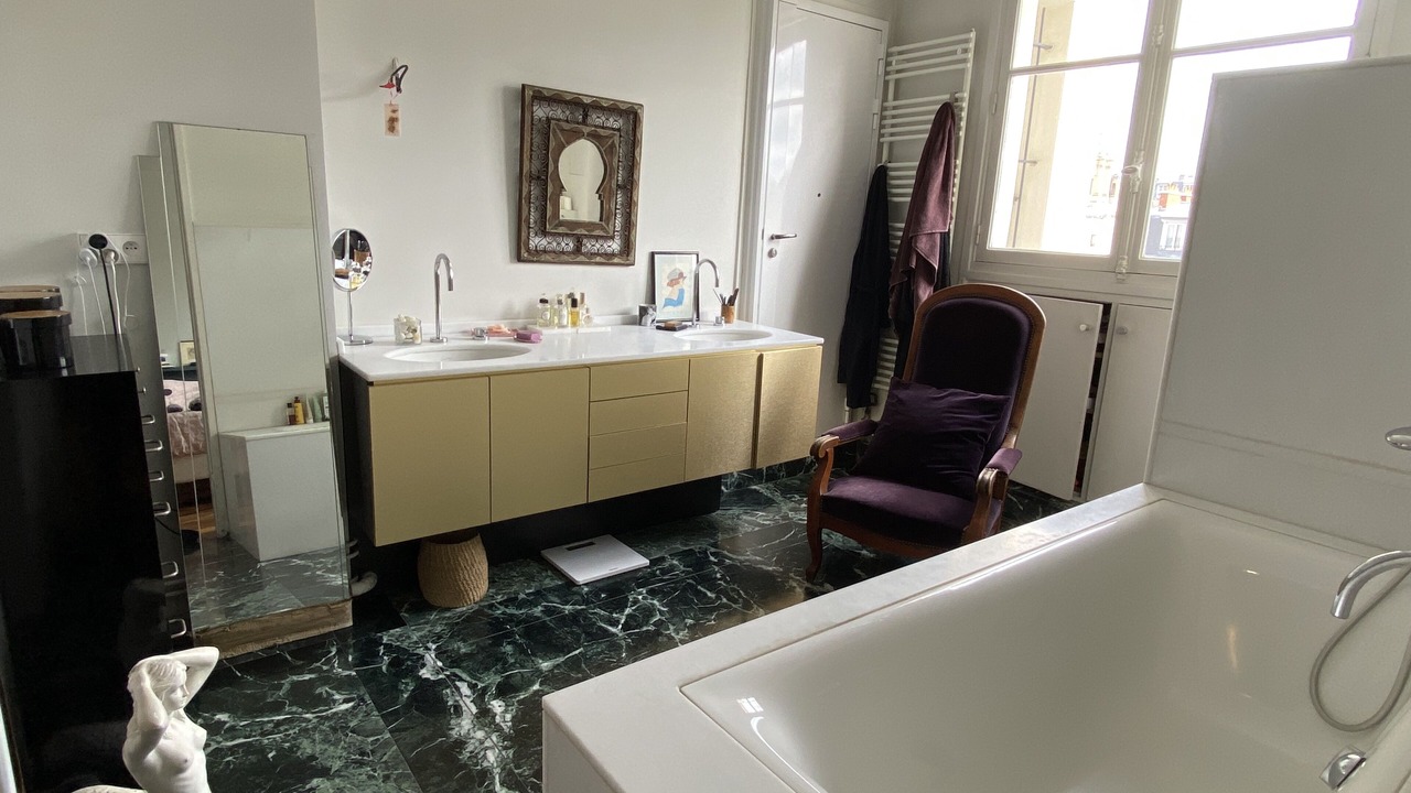 Photo of Bathroom in Val-de-Grace