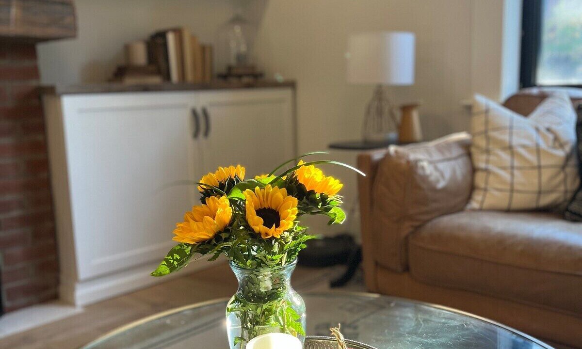 Photo of Livingroom in Burlington