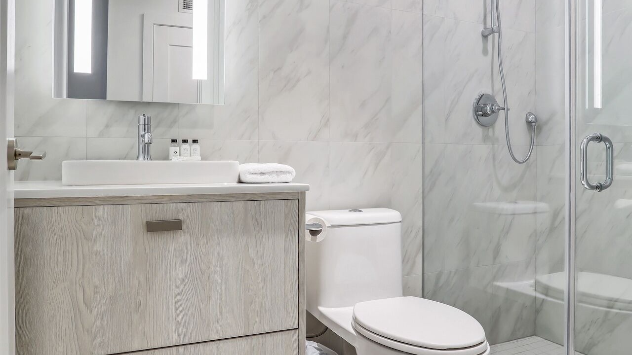 Photo of Bathroom in Fashion District