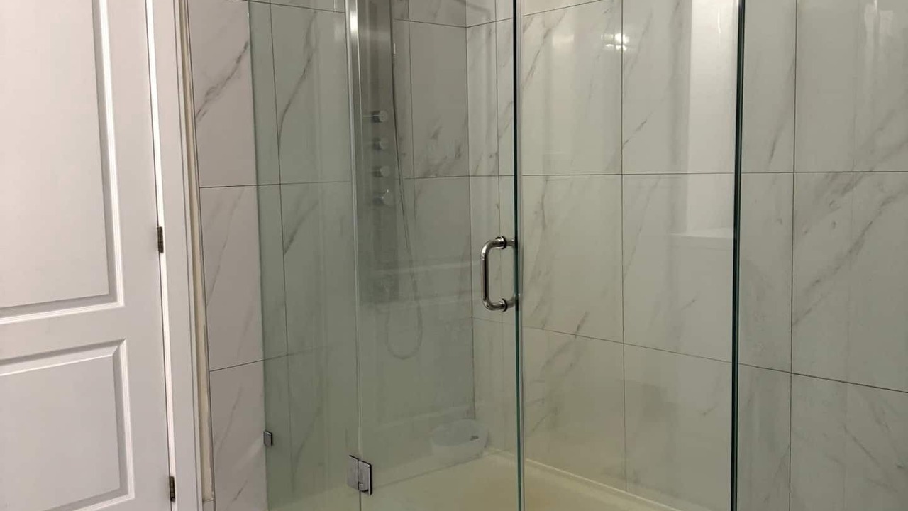 Photo of Bathroom in East Garafraxa