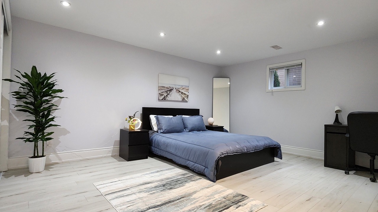 Photo of Bedroom in Newtonbrook