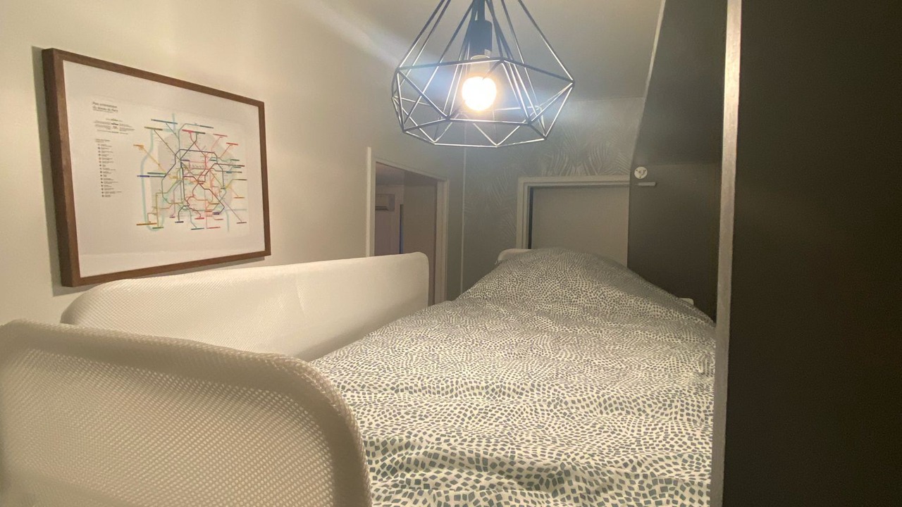 Photo of Bedroom in Asnieres-sur-Seine