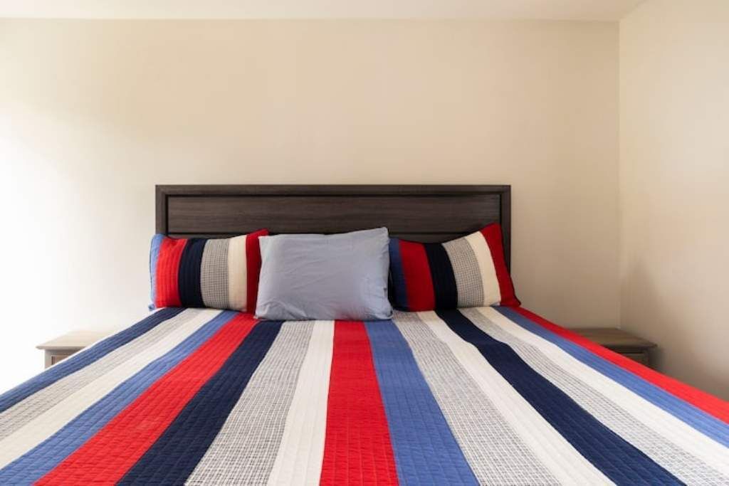 Photo of Bedroom in Wymbolwood Beach