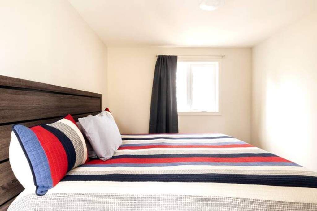 Photo of Bedroom in Wymbolwood Beach