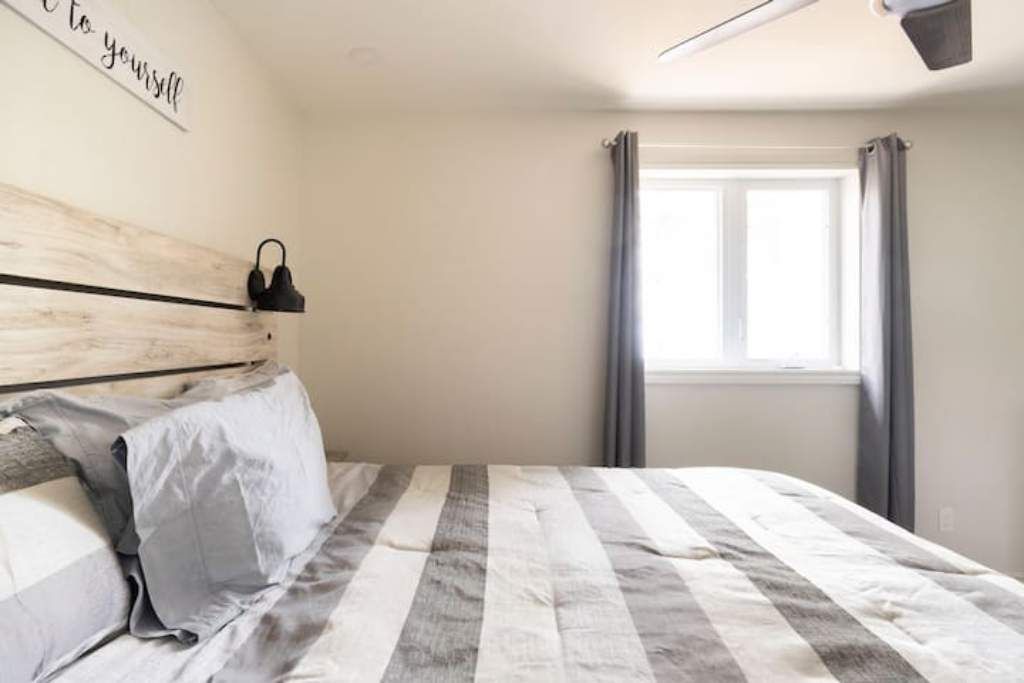 Photo of Bedroom in Wymbolwood Beach