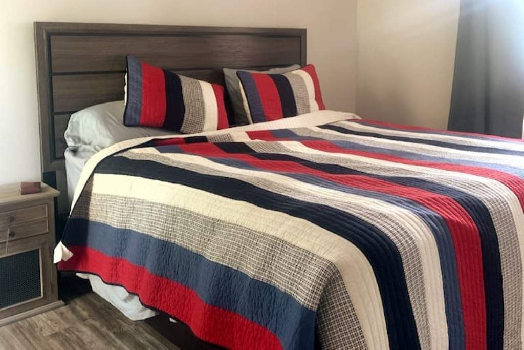 Photo of Bedroom in Wymbolwood Beach