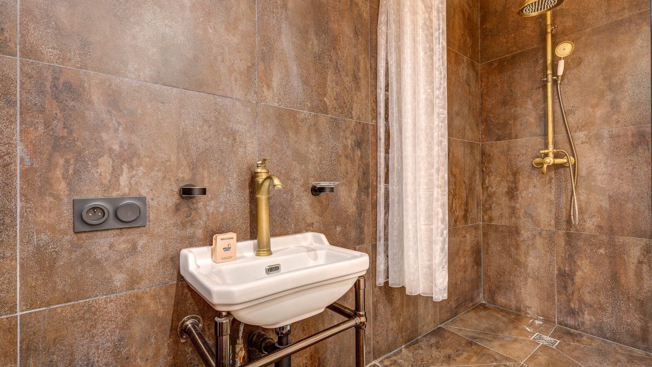 Photo of Bathroom in Passerelle