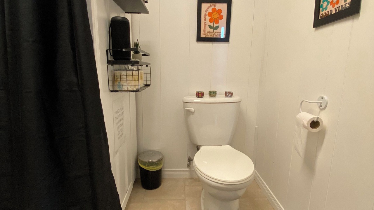 Photo of Bathroom in Kincardine