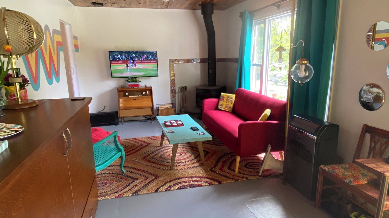 Photo of Livingroom in Kincardine