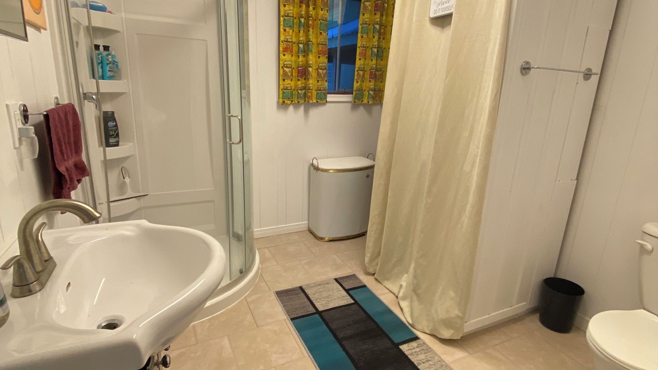 Photo of Bathroom in Kincardine