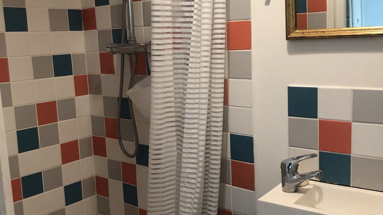 Photo of Bathroom in Bagnolet