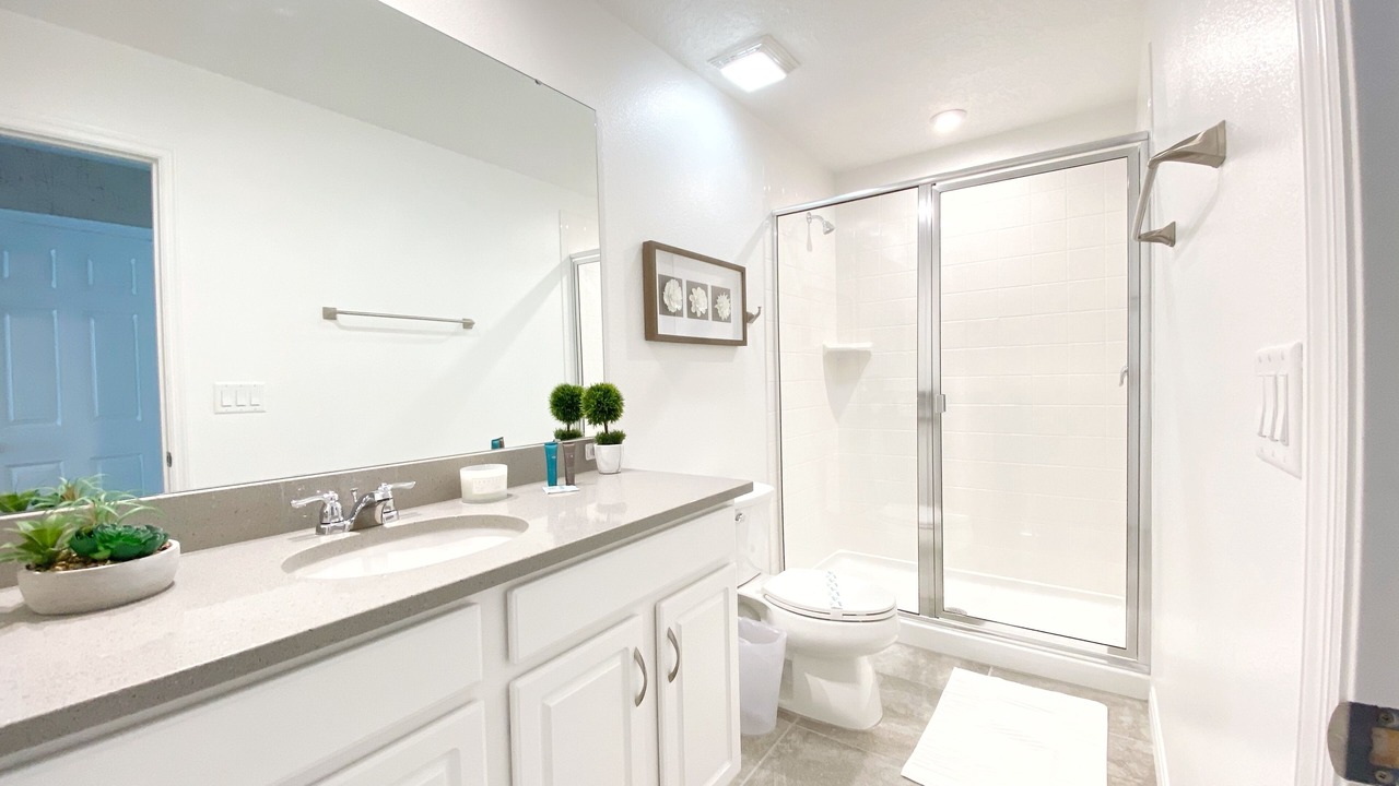 Photo of Bathroom in Four Corners
