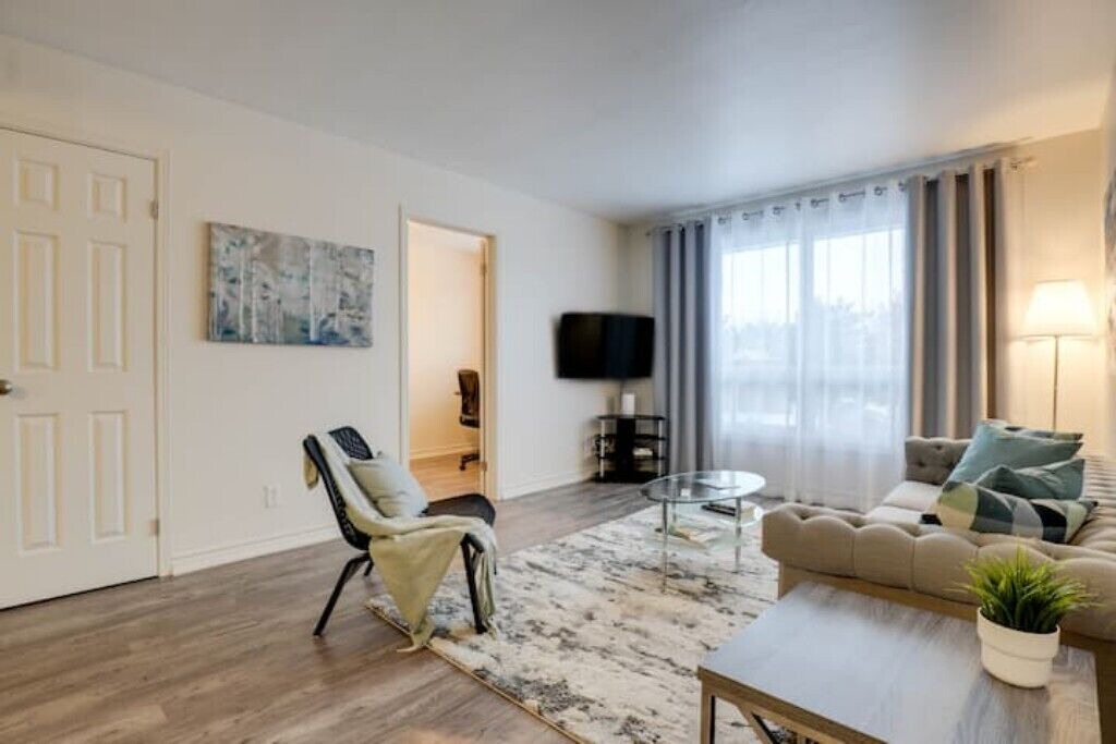 Photo of Livingroom in Brantford