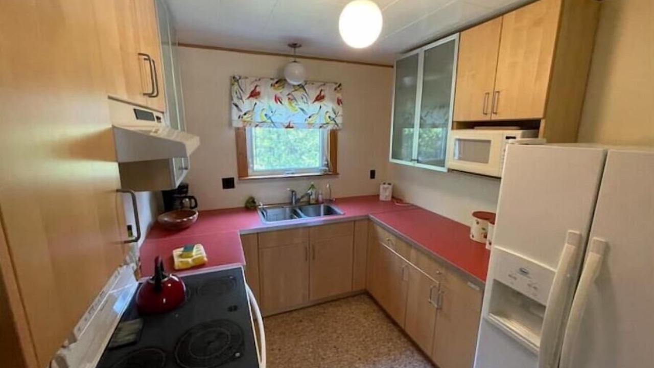 Photo of Kitchen in Northern Bruce Peninsula