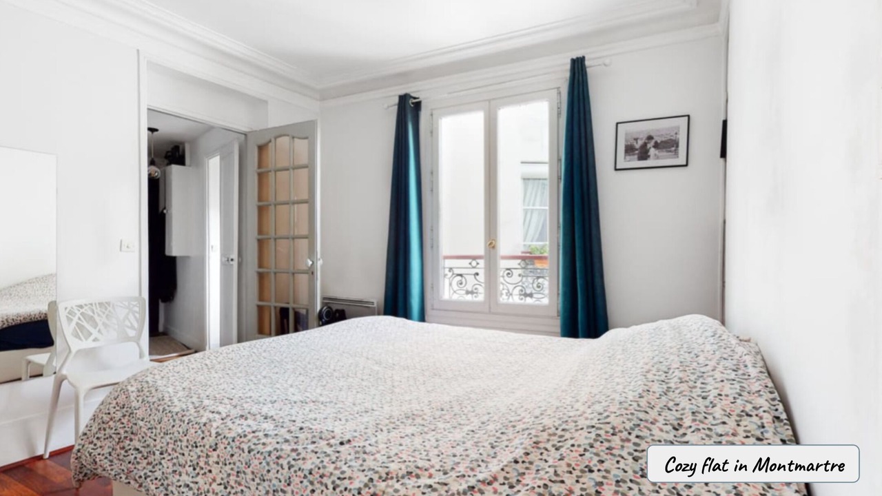Photo of Bedroom in Clignancourt