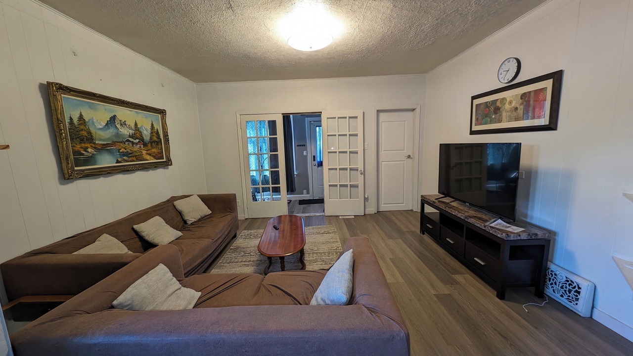 Photo of Livingroom in Thunder Bay