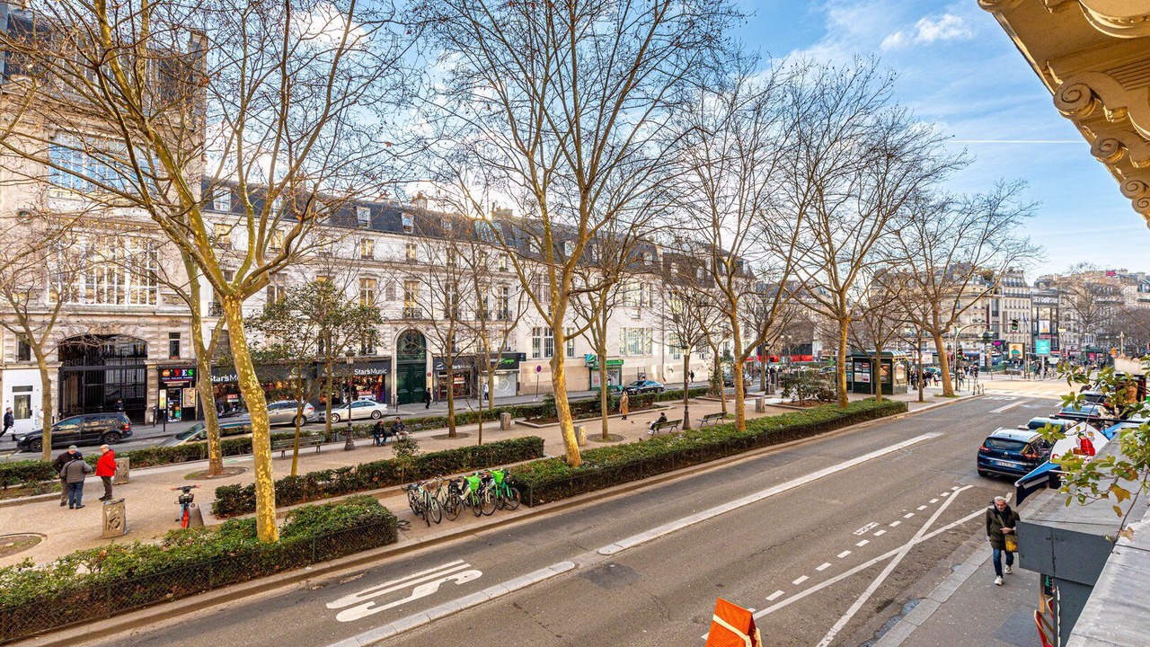 Photo of Others in Pigalle