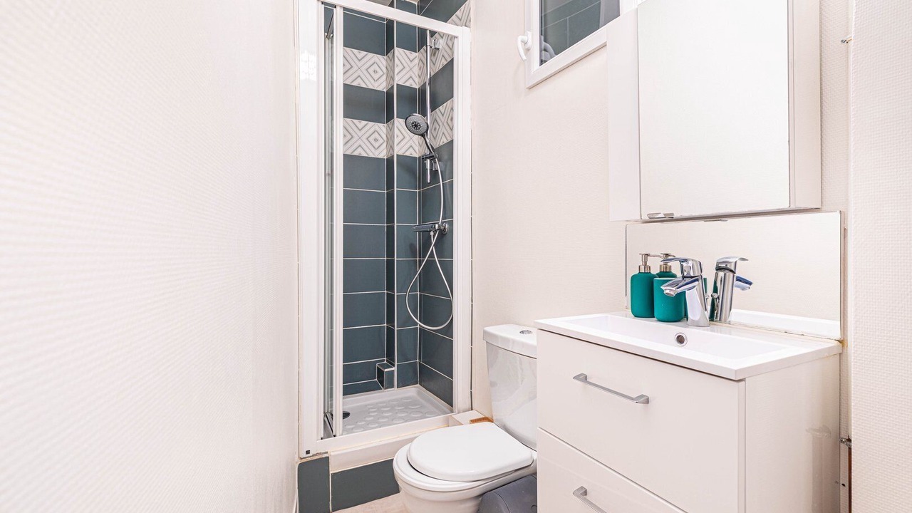 Photo of Bathroom in Pigalle