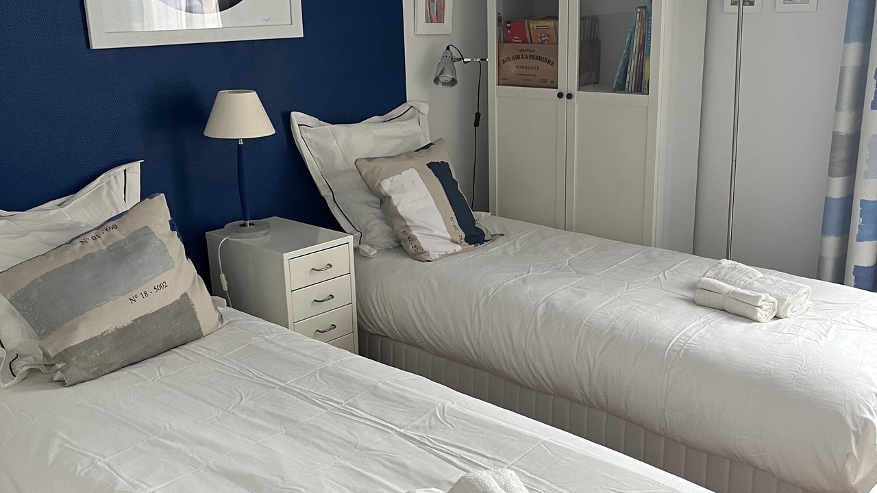 Photo of Bedroom in 19th Arrondissement