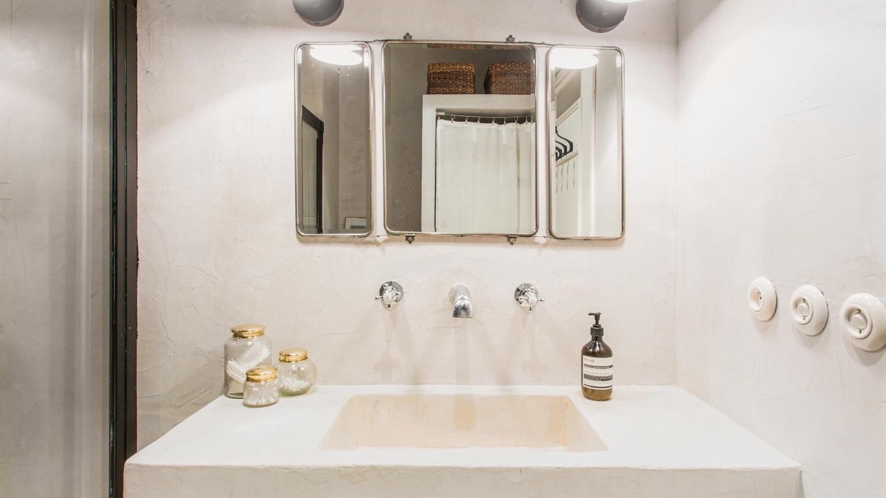 Photo of Bathroom in 5th Arrondissement