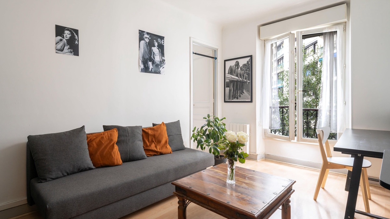 Photo of Livingroom in Combat