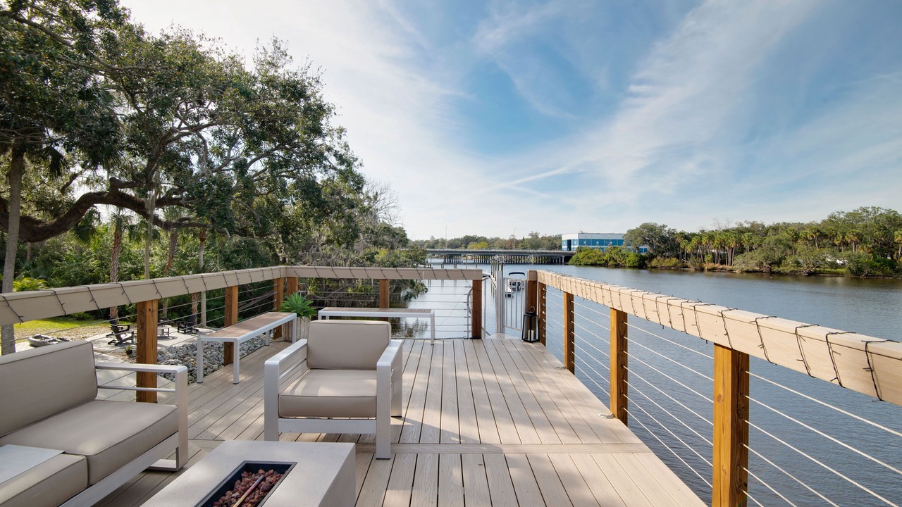 Photo of Patio Balcony in Riverview