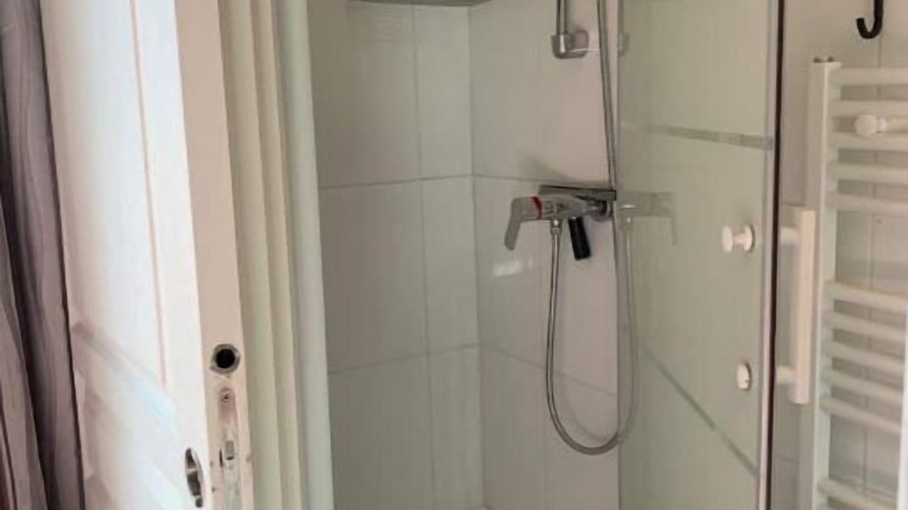 Photo of Bathroom in Billancourt–Rives de Seine
