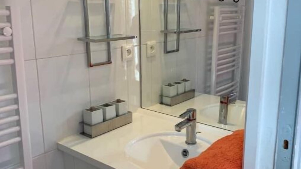Photo of Bathroom in Billancourt–Rives de Seine