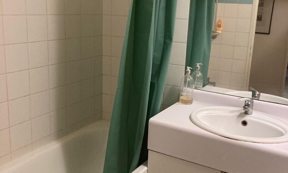Photo of Bathroom in La Garenne-Colombes