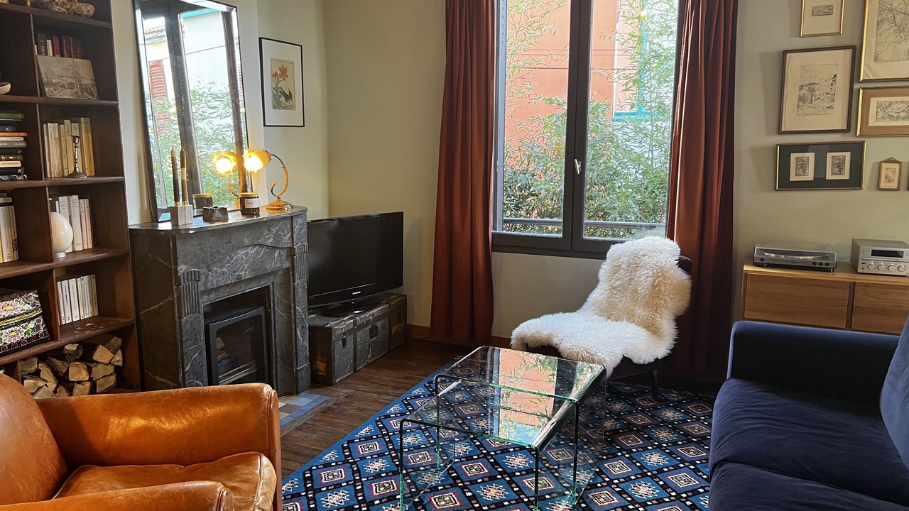 Photo of Livingroom in Les Lilas