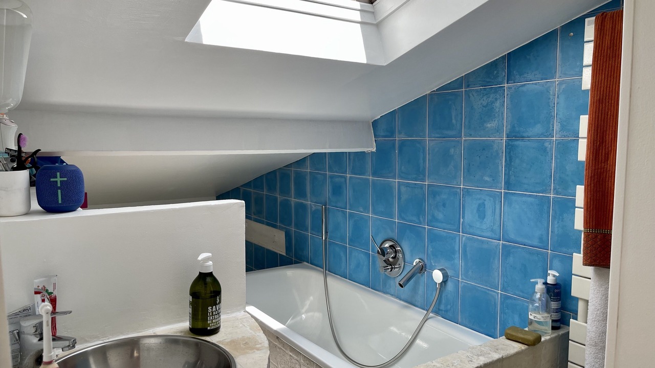 Photo of Bathroom in 20th Arrondissement
