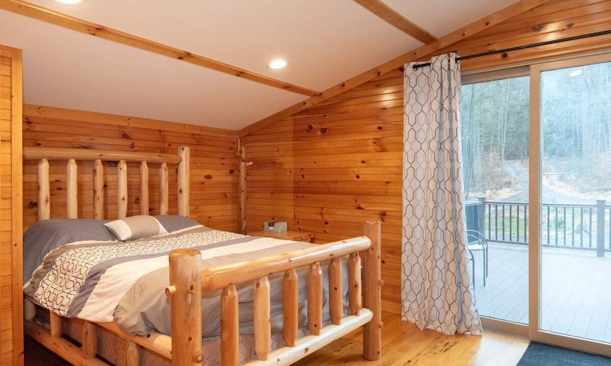 Photo of Bedroom in Woodward