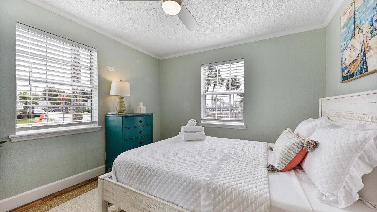 Photo of Bedroom in Jacksonville Beach