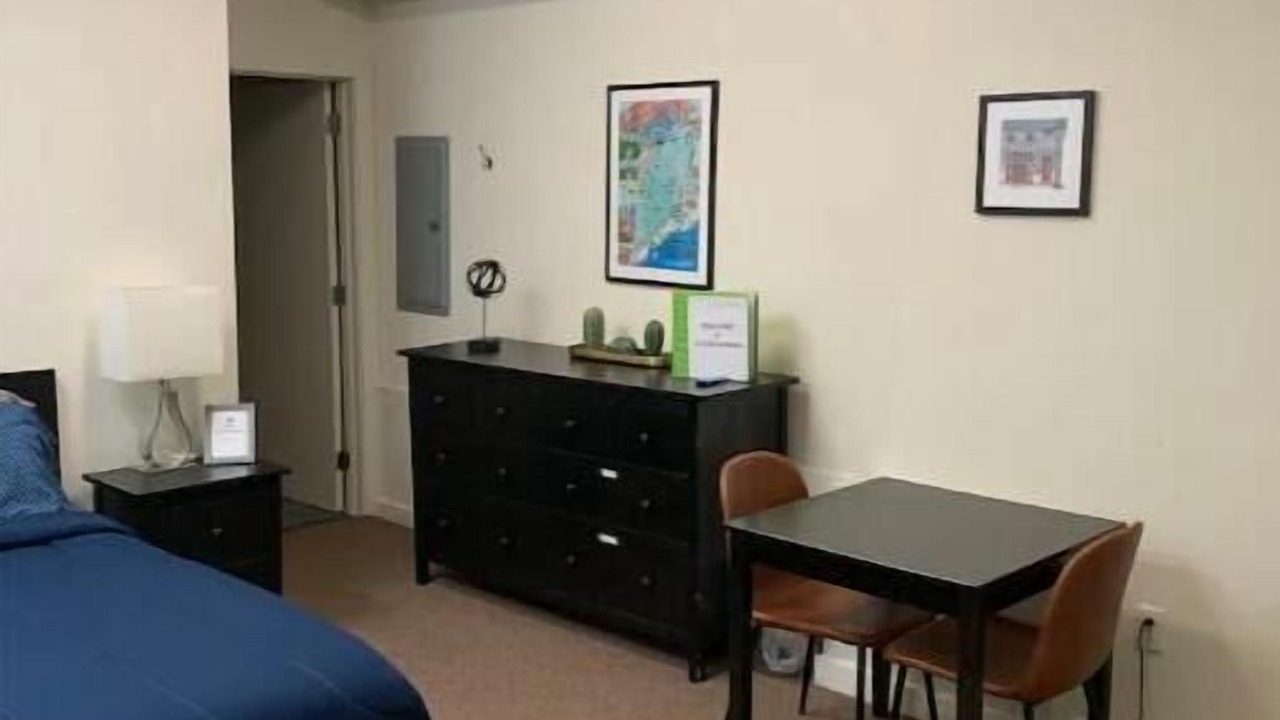Photo of Bedroom in Olde Kensington