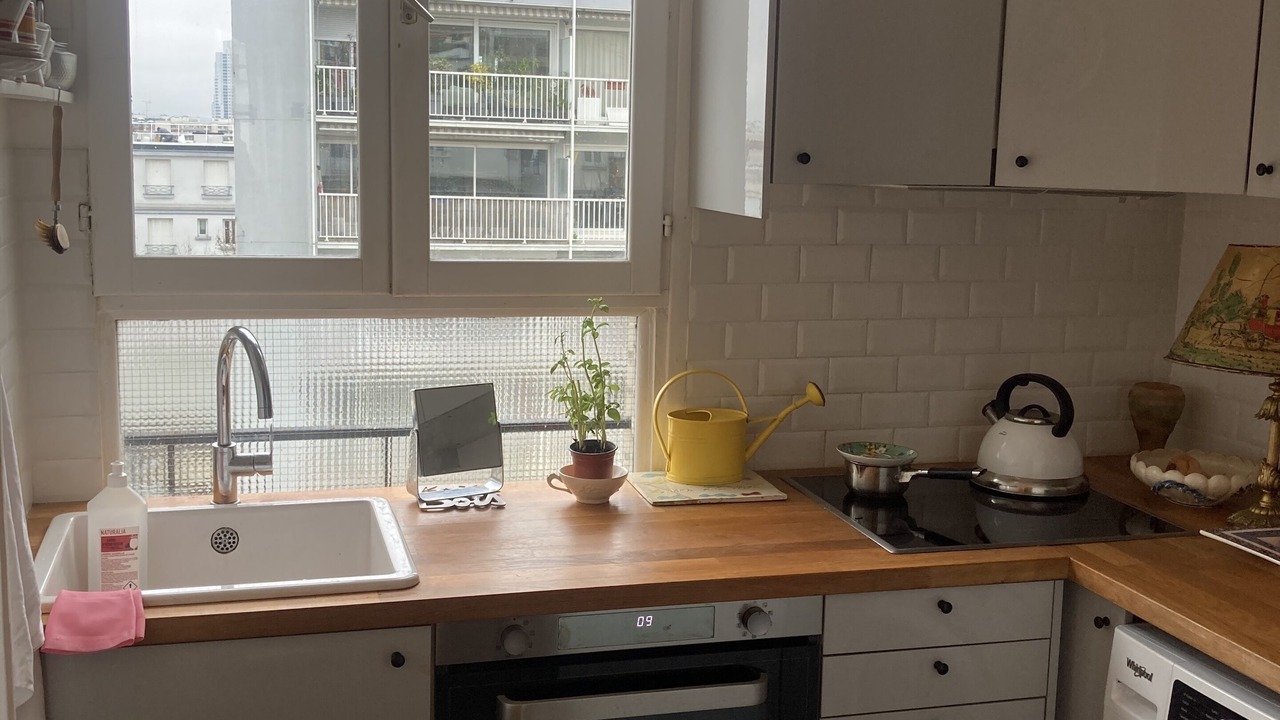 Photo of Kitchen in Combat