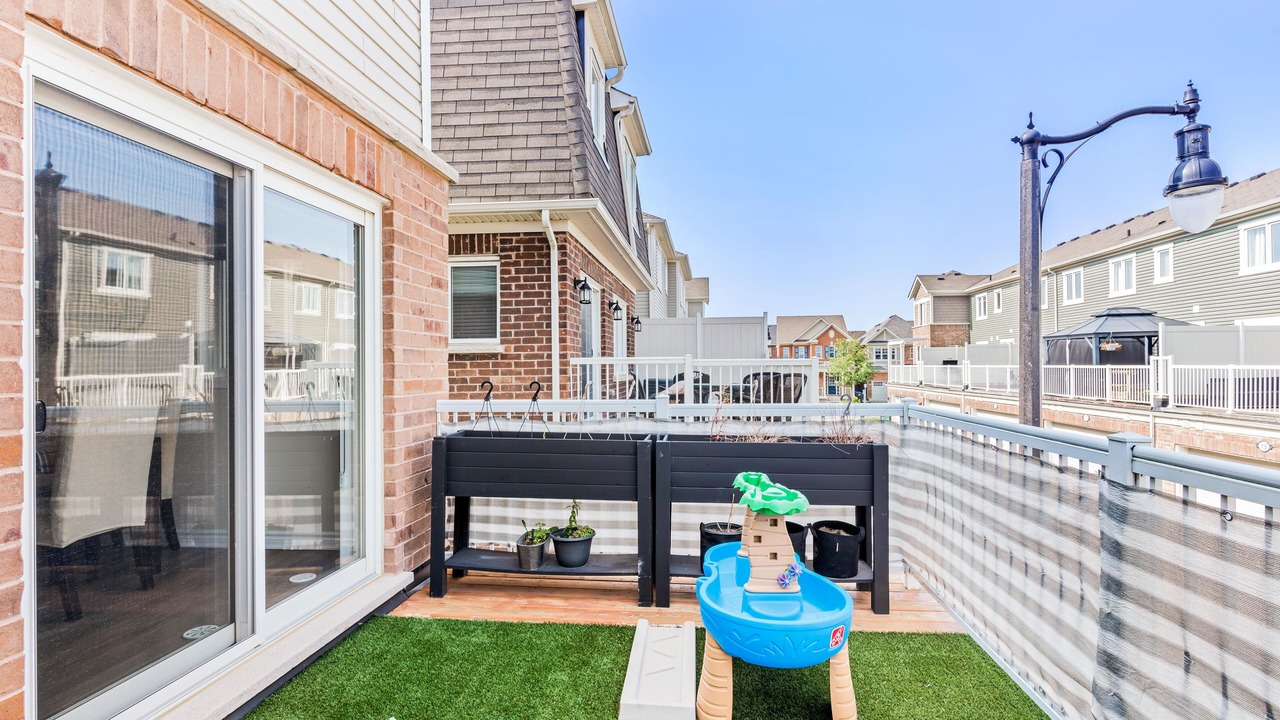 Photo of Outdoor in Brampton
