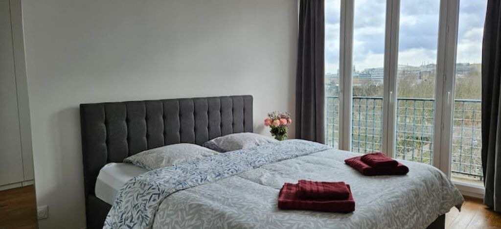 Photo of Bedroom in Republique–Point-du-Jour
