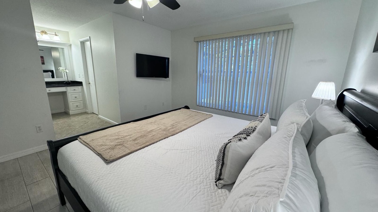 Photo of Bedroom in Indian Wells